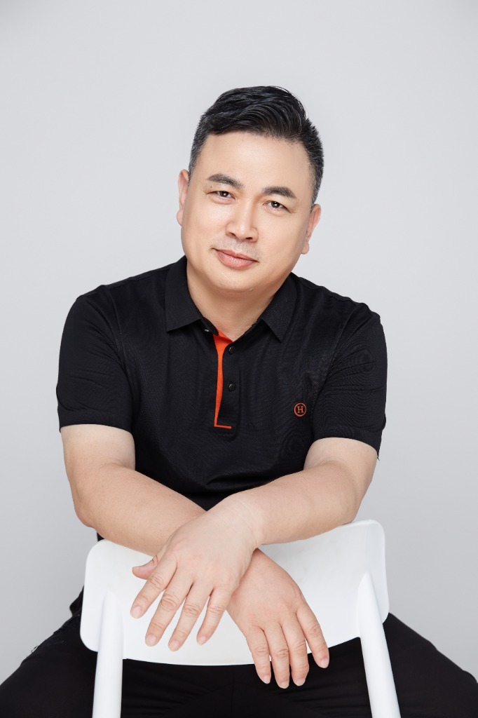 spacex_chinese_ceo